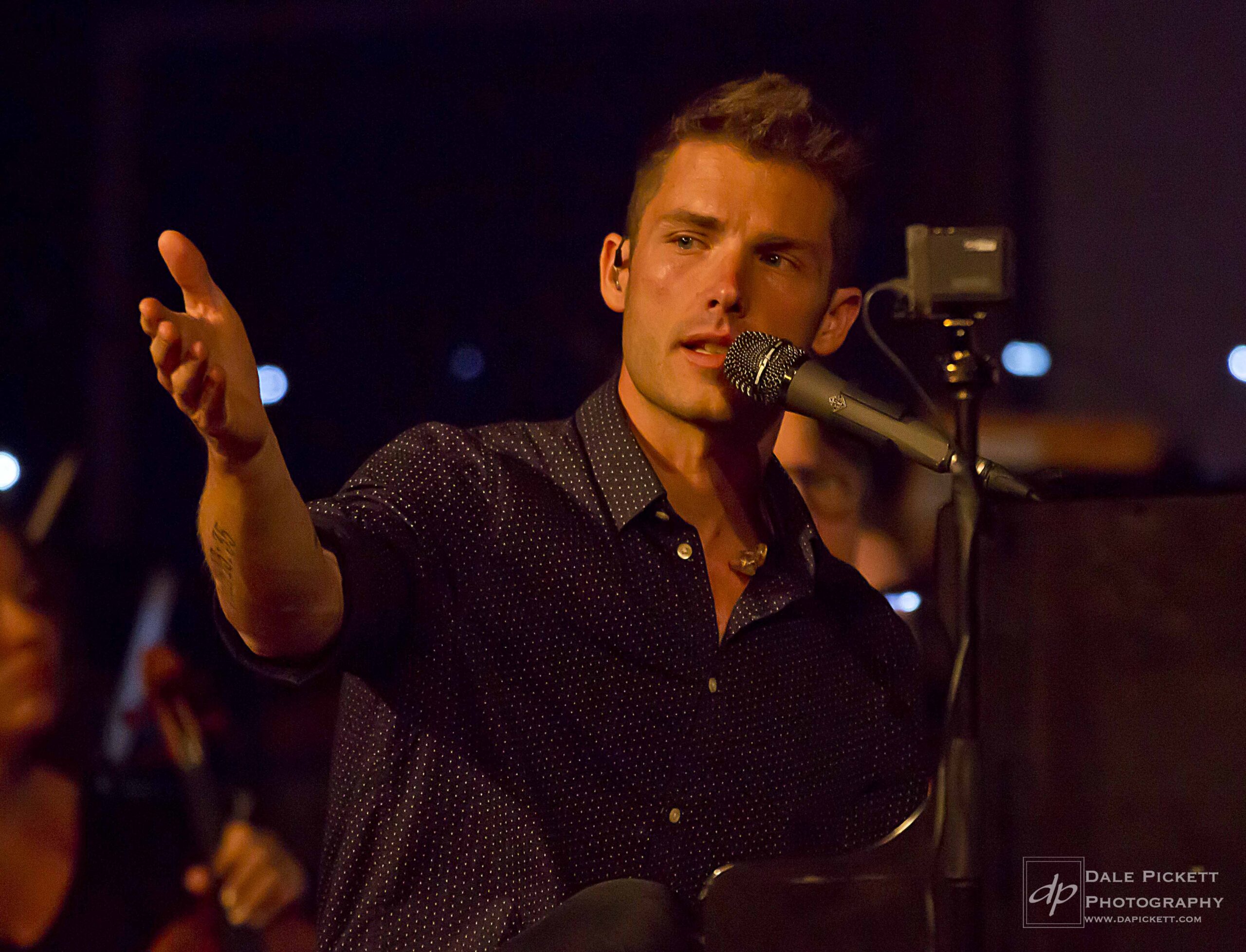 Jon McLaughlin, Anderson Symphony Orchestra, Paramount Theatre, Paramount THeater, ASO, Anderson, Christmas Concert, Indiana